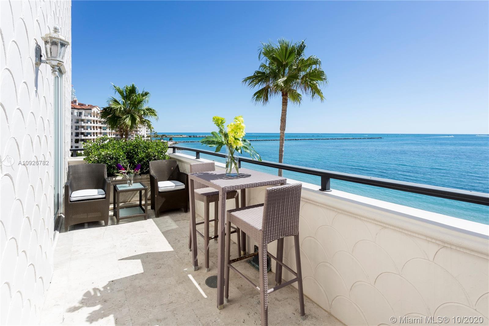 OCEANSIDE FISHER ISL COND - Residential