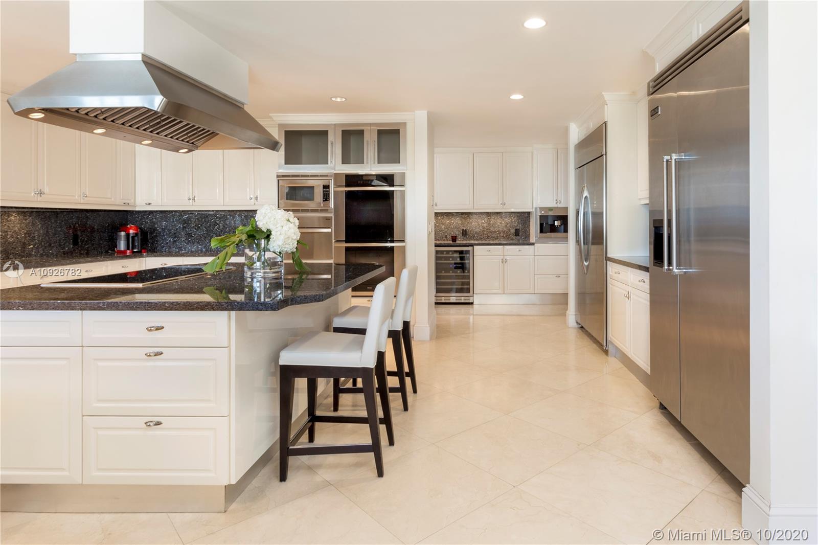 OCEANSIDE FISHER ISL COND - Residential