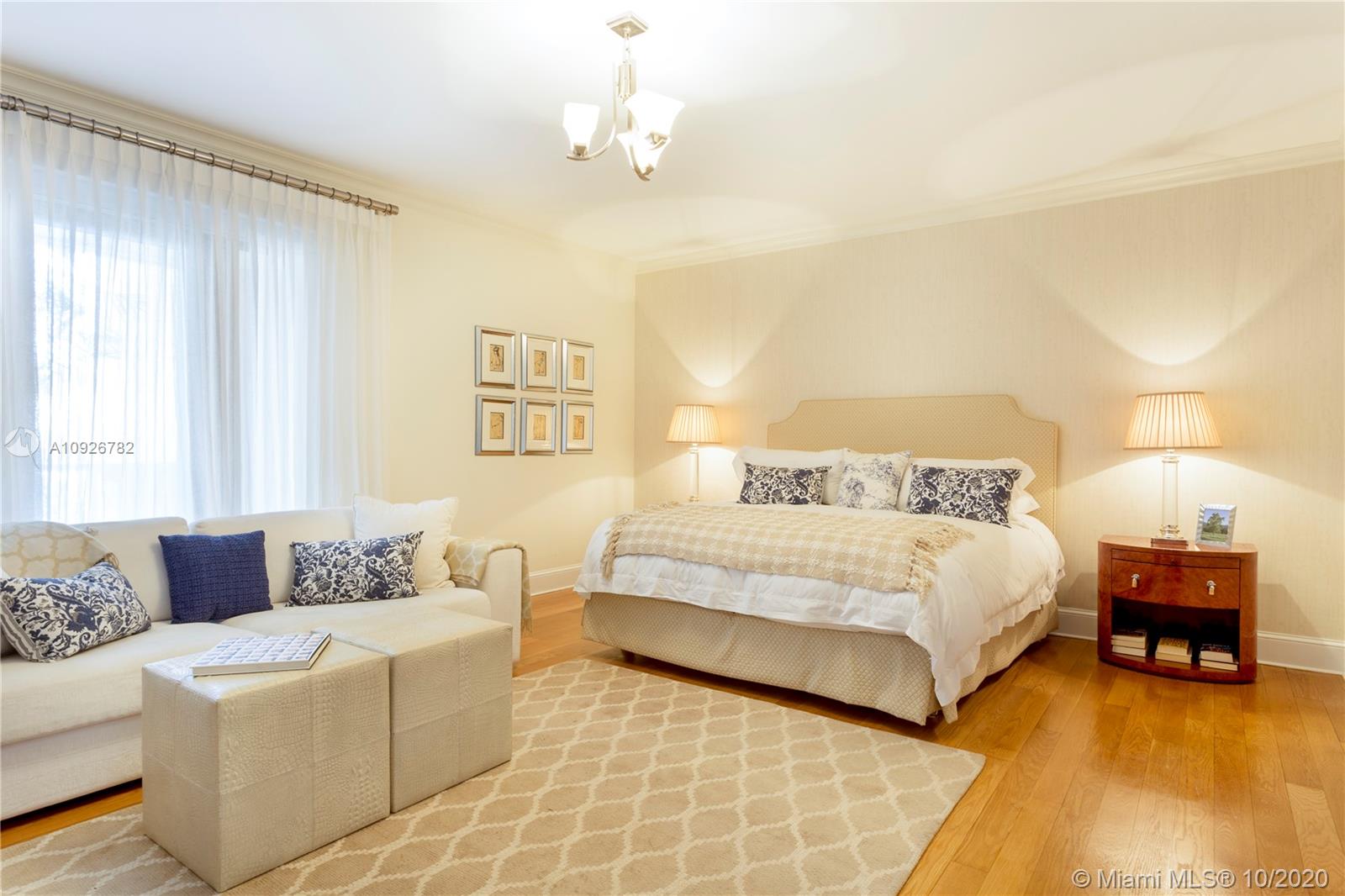 OCEANSIDE FISHER ISL COND - Residential