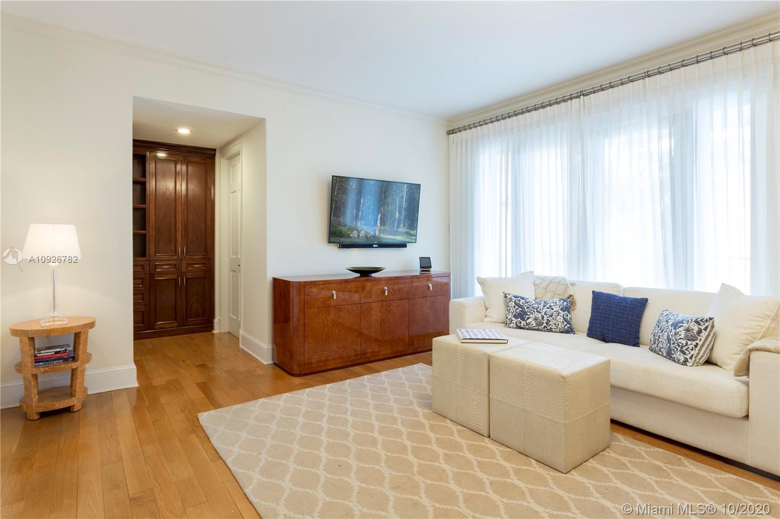 OCEANSIDE FISHER ISL COND - Residential