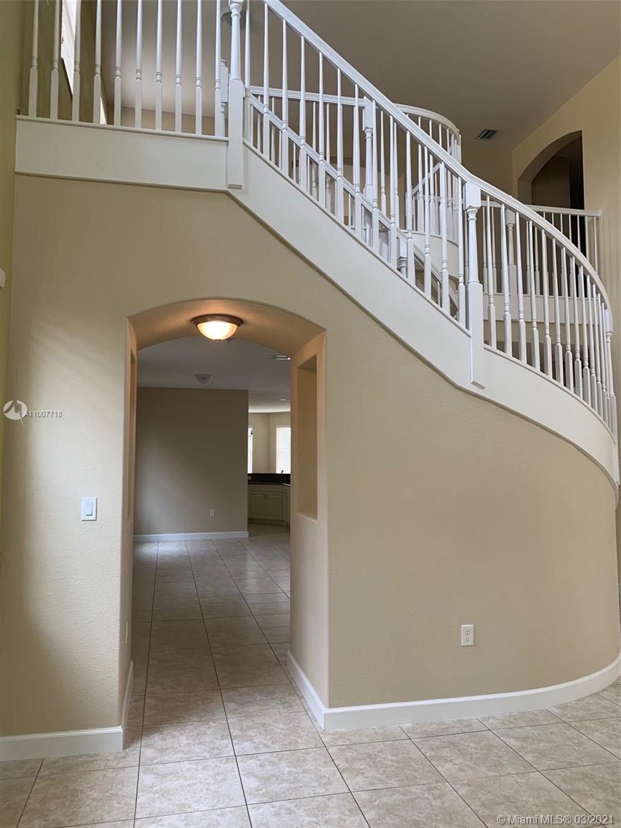 CENTURY GARDENS AT TAMIAM - Residential Lease