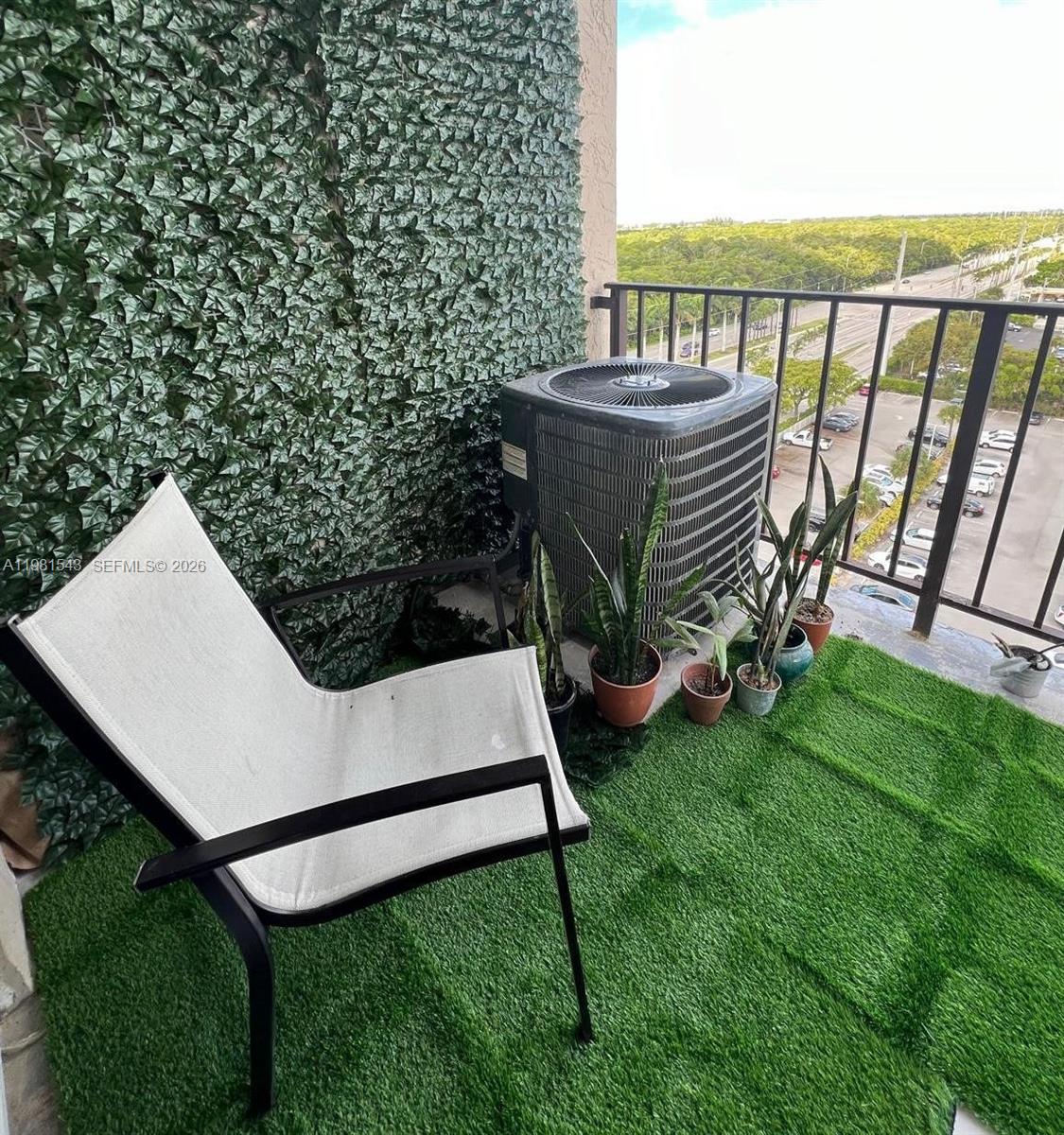 ISLAND SHORES CONDO - Residential Lease