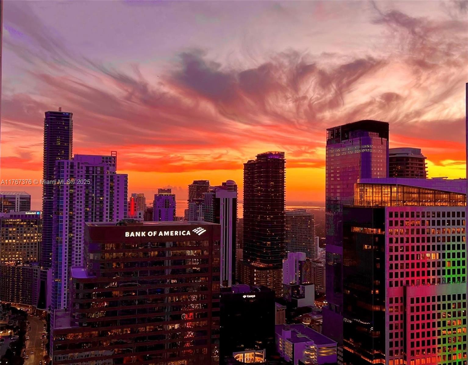 475 Brickell Ave 4713