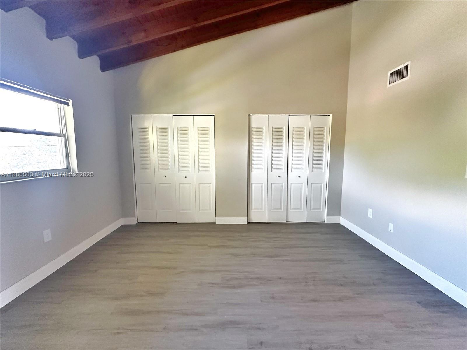 SHORES VILLAS CONDO BLDG - Residential Lease