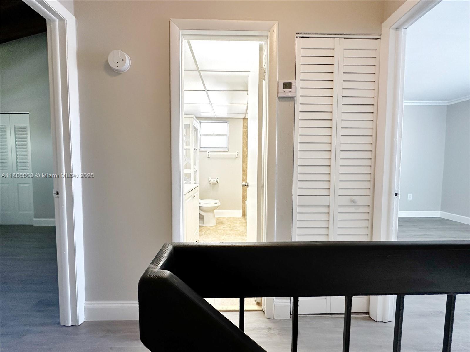 SHORES VILLAS CONDO BLDG - Residential Lease