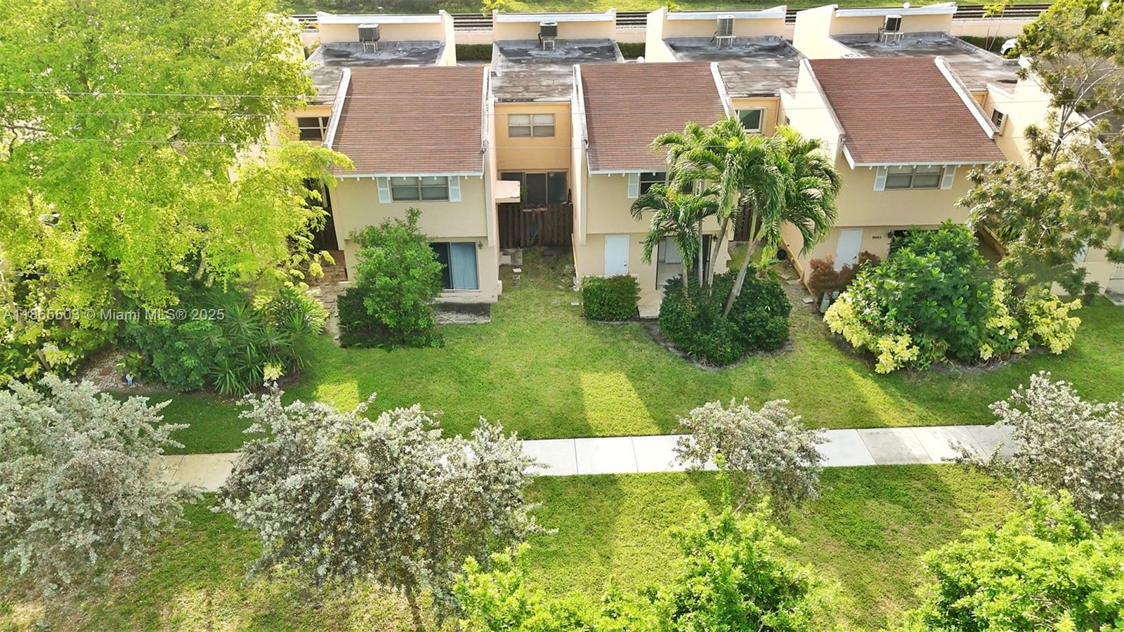 SHORES VILLAS CONDO BLDG - Residential Lease