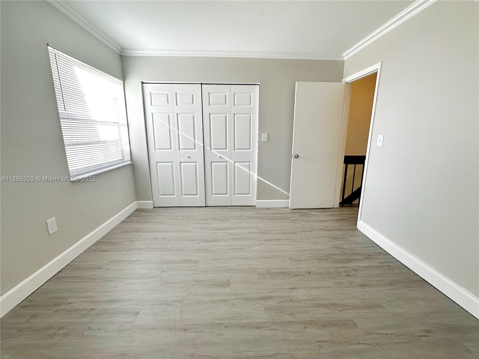 SHORES VILLAS CONDO BLDG - Residential Lease