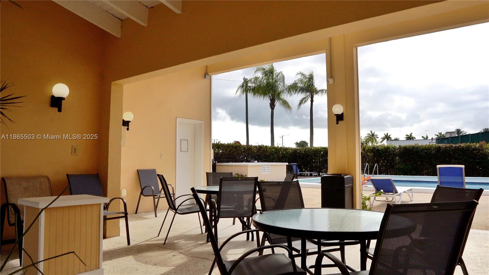 SHORES VILLAS CONDO BLDG - Residential Lease