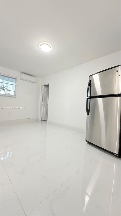 6700 SW 97th Ave B Miami FL 33173