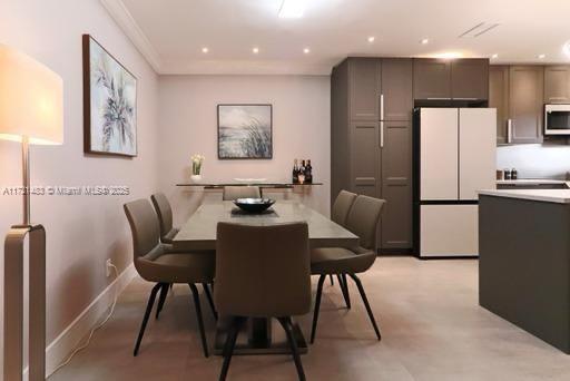 PARADISE VILLAS CONDO - Residential
