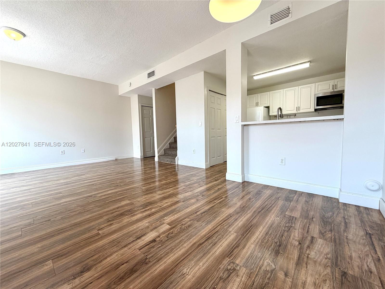 6201 NW 114th Pl 245