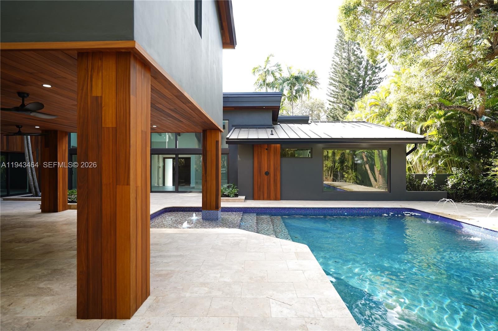 CATALINA PINES - Residential