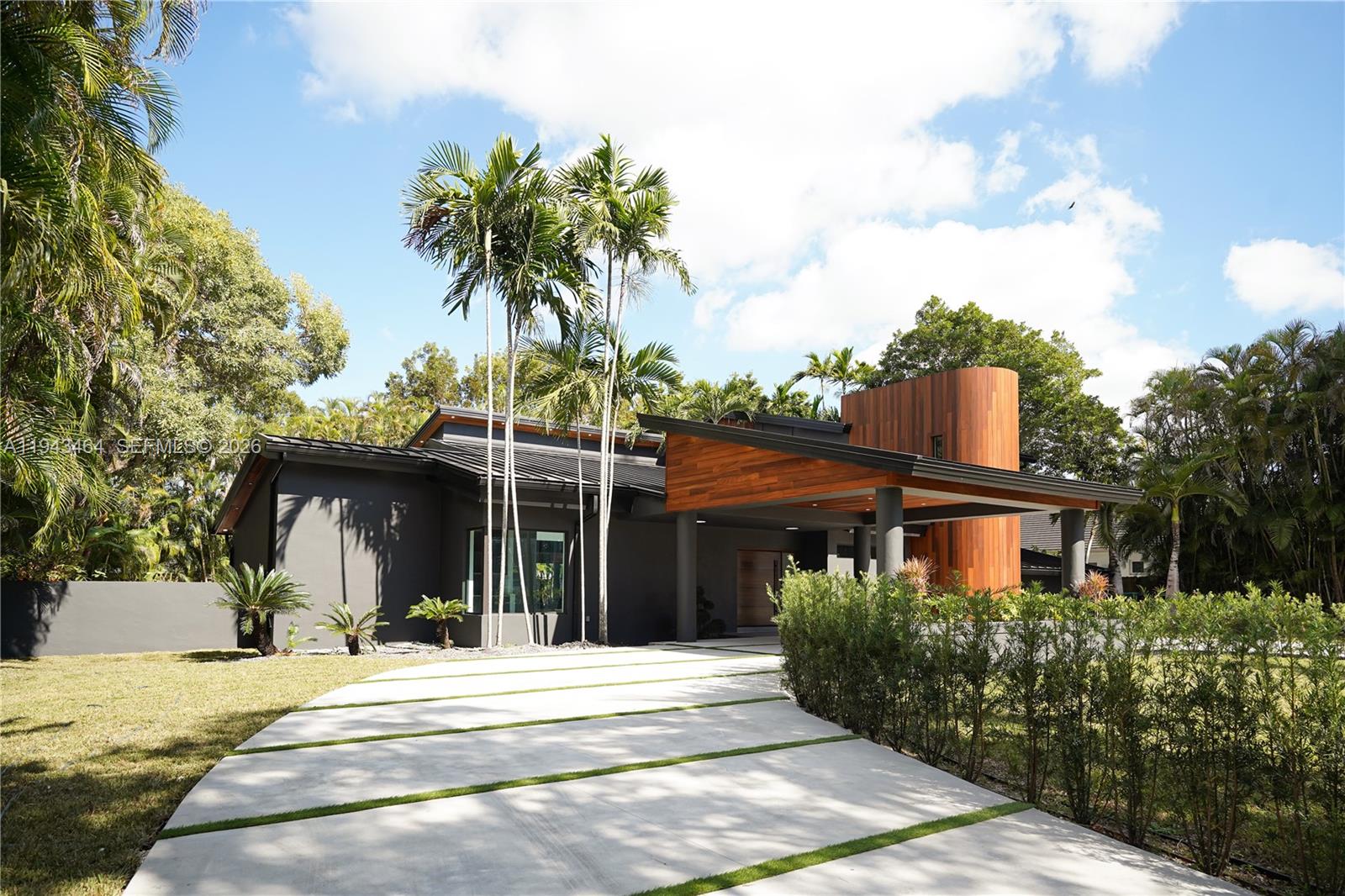 CATALINA PINES - Residential