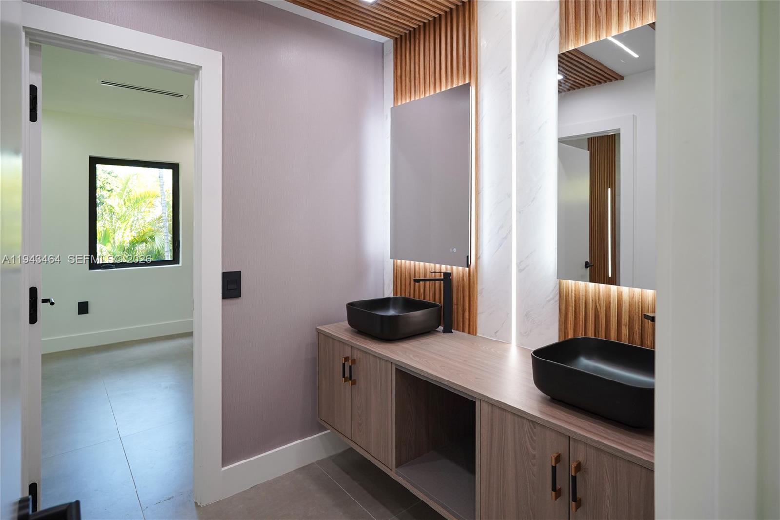 CATALINA PINES - Residential