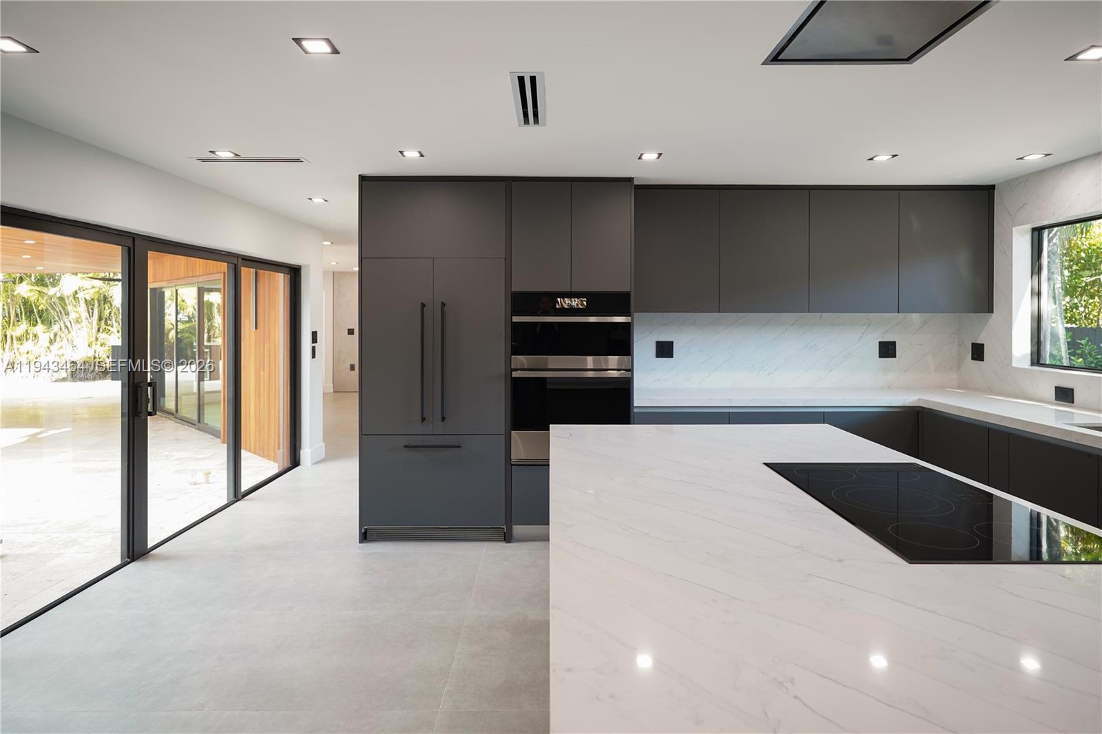 CATALINA PINES - Residential