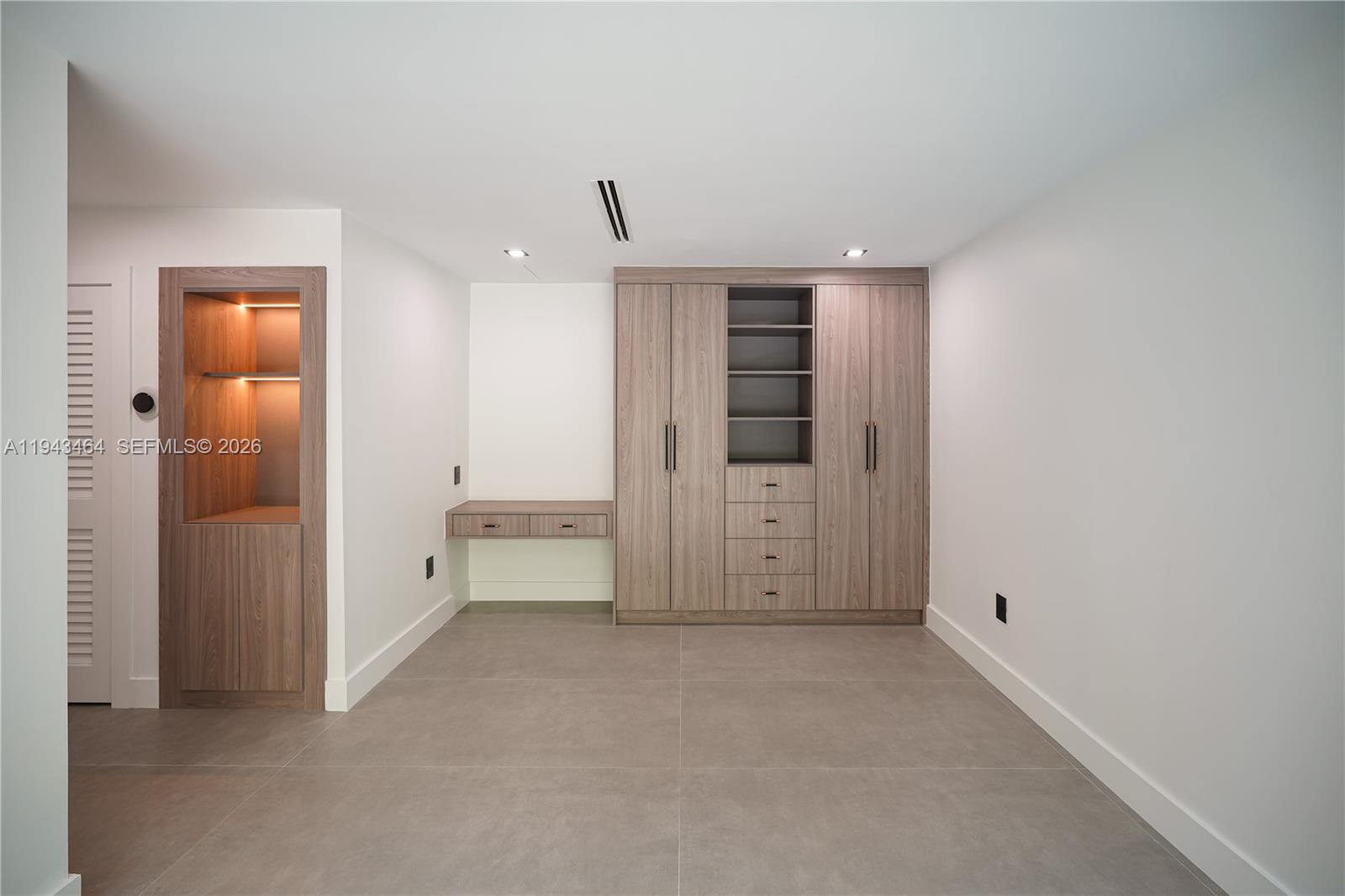 CATALINA PINES - Residential