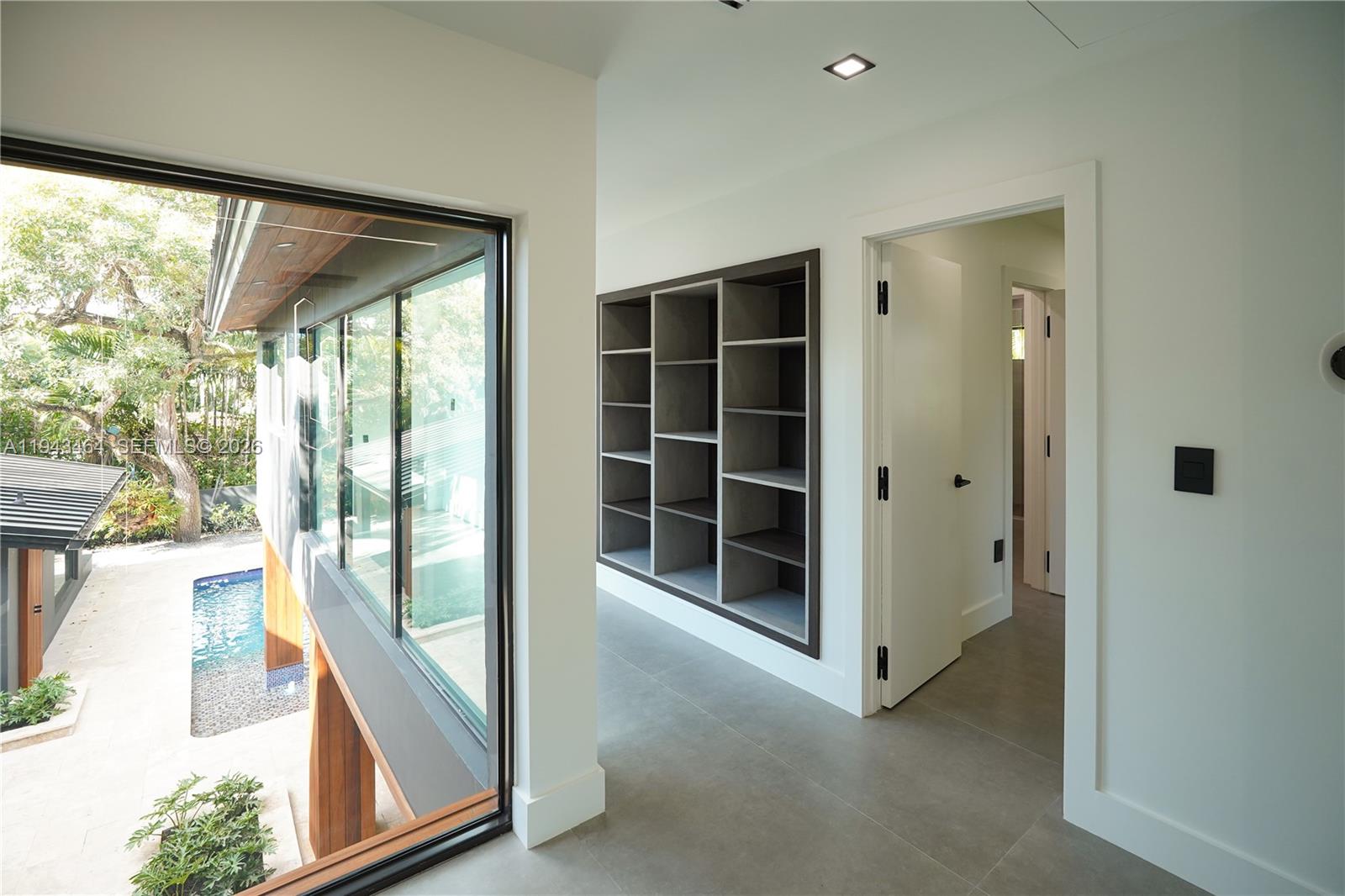 CATALINA PINES - Residential