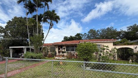 1135 NW 32nd Ct Miami FL 33125