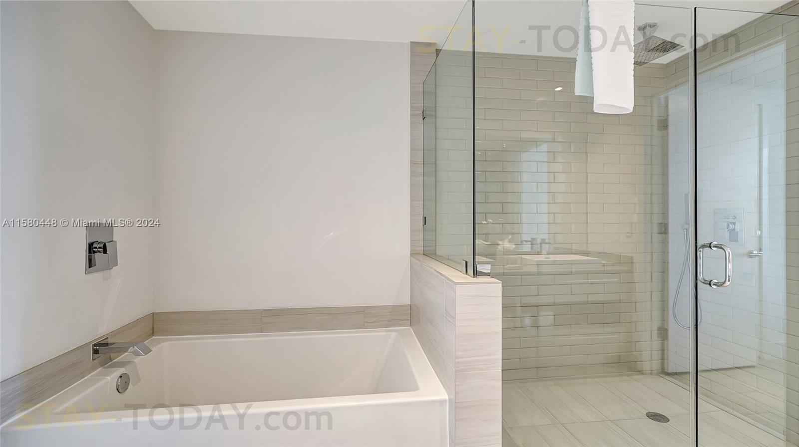 4010 SOUTH OCEAN CONDO - Residential Lease