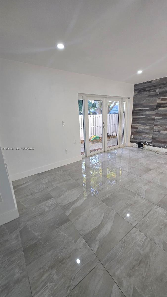 SPRINGTREE - Residential