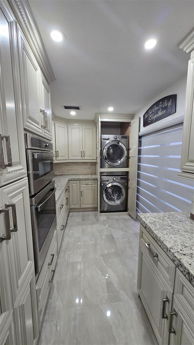 SPRINGTREE - Residential