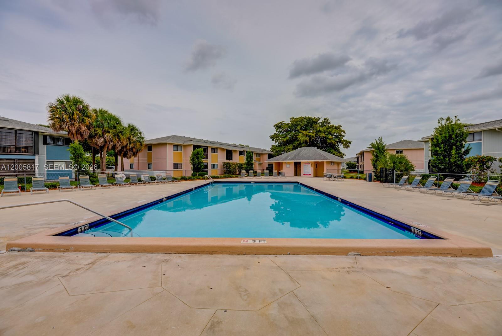 9715 Hammocks Blvd 106