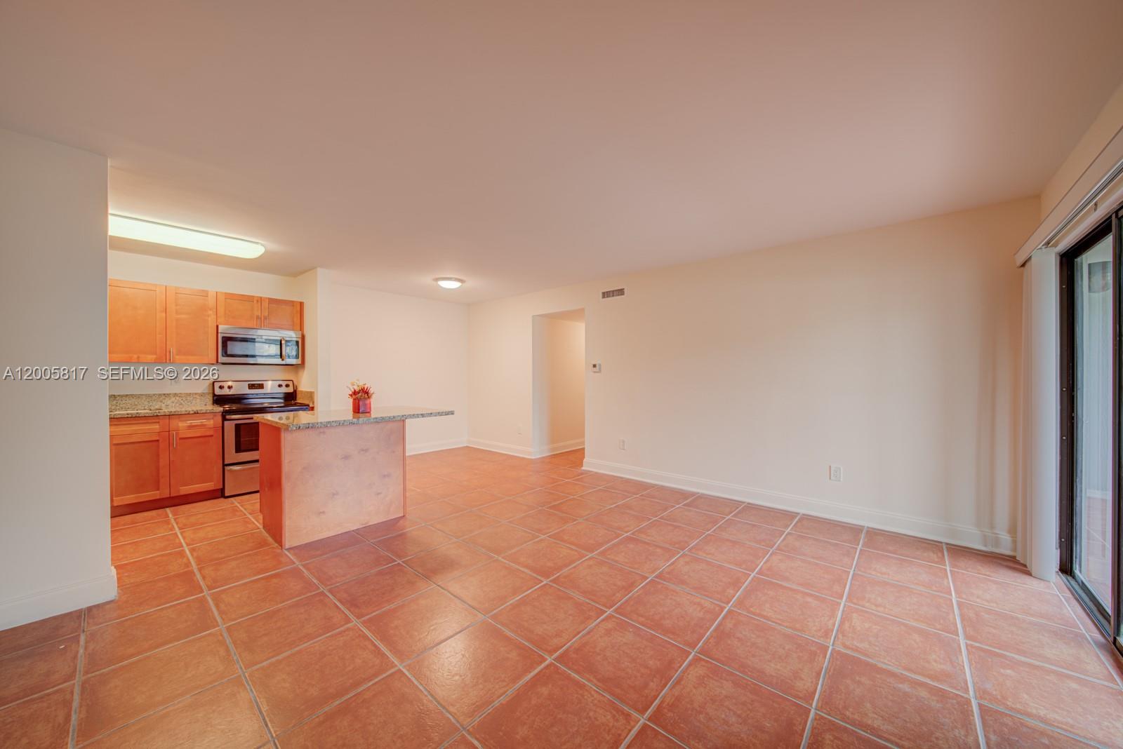 LAKEVIEW AT THE HAMMOCKS - Residential Lease