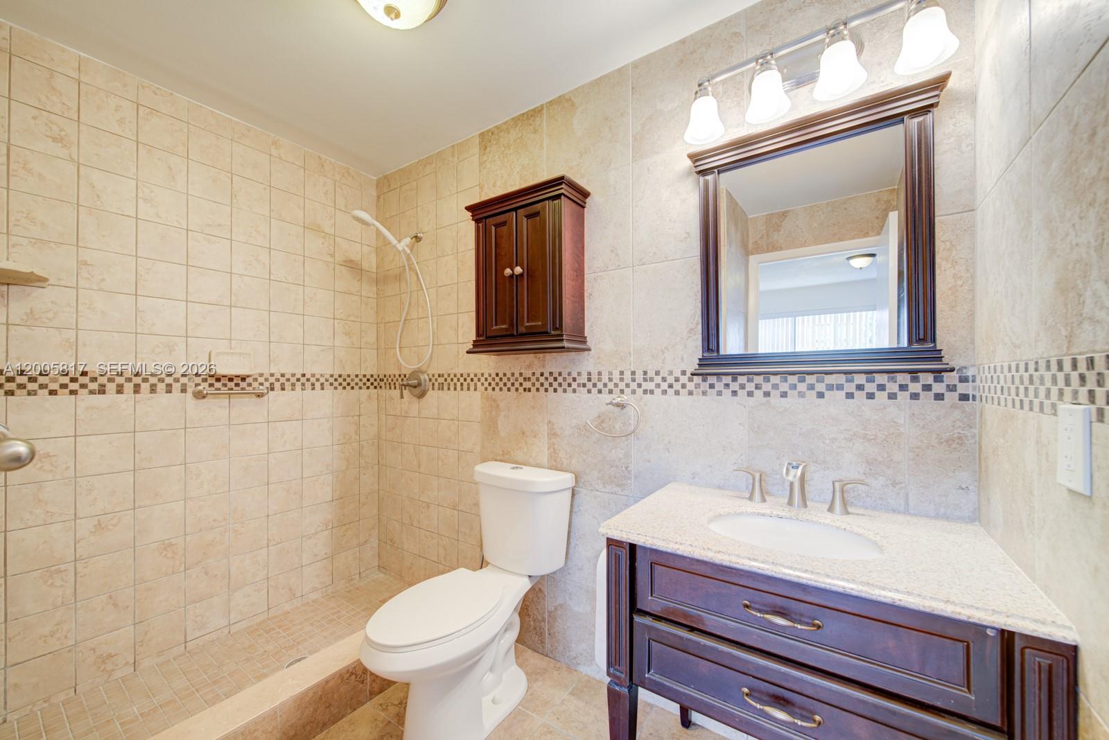 LAKEVIEW AT THE HAMMOCKS - Residential Lease