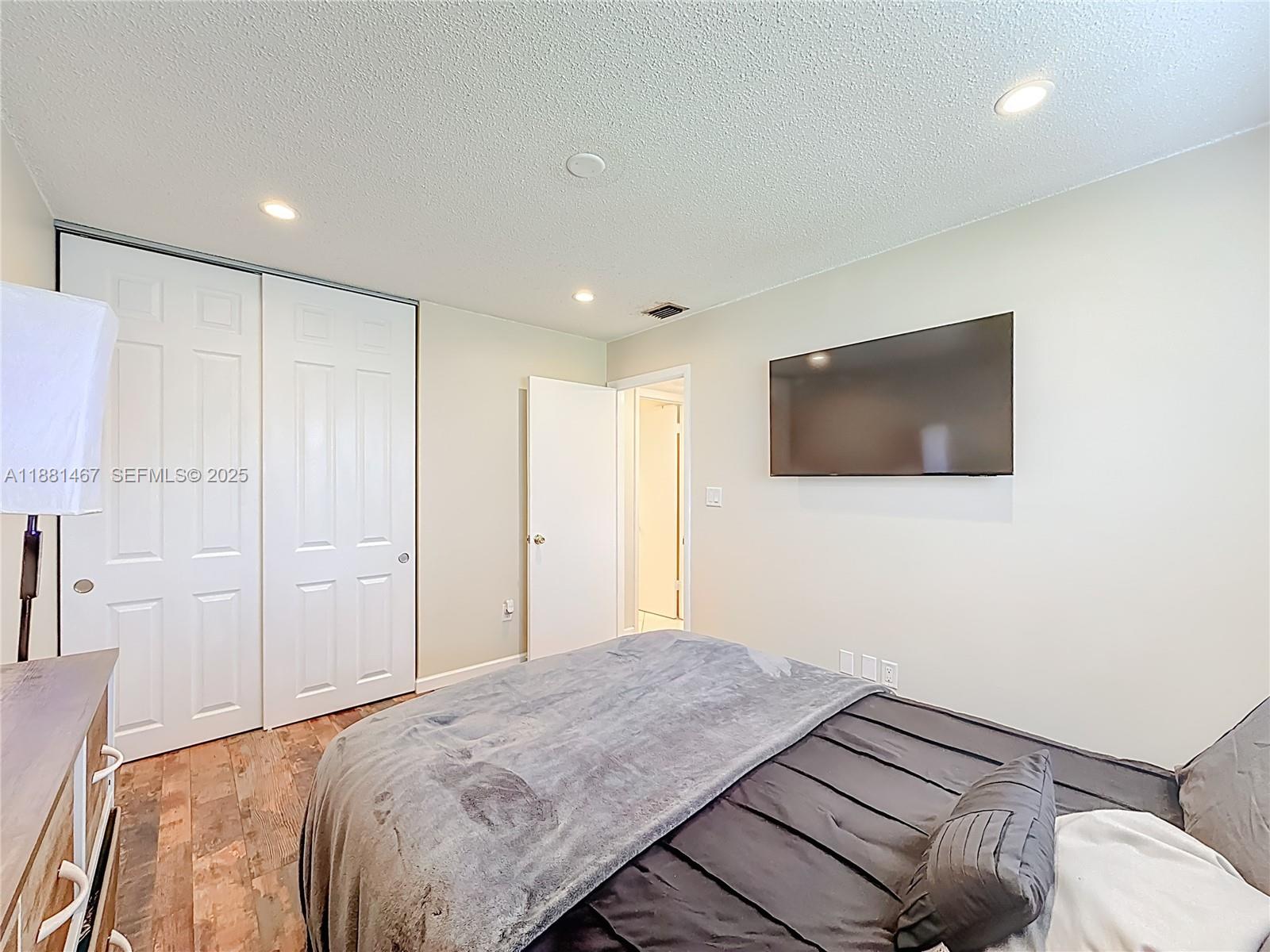 BOCA GLADES CONDO A THRU - Residential