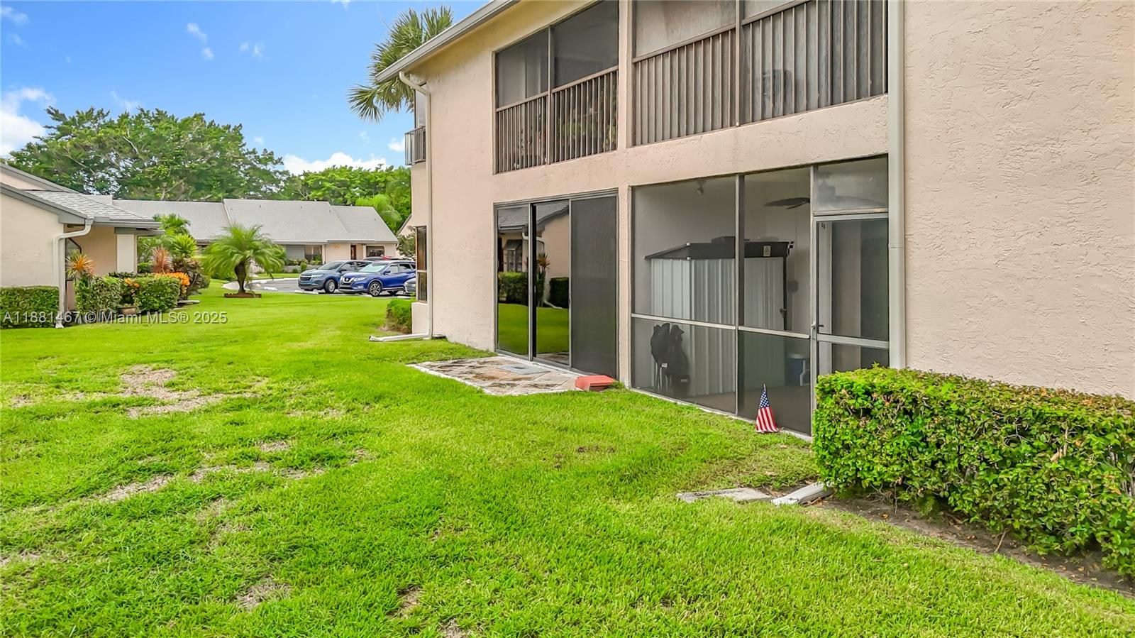 BOCA GLADES CONDO A THRU - Residential