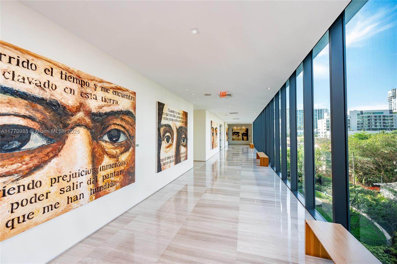 ICON BAY CONDO - Residential