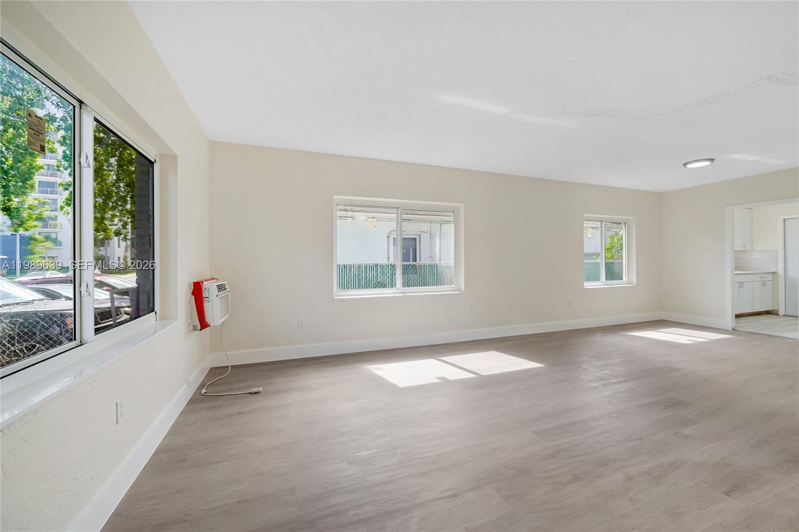 2025 Fillmore St 1-2