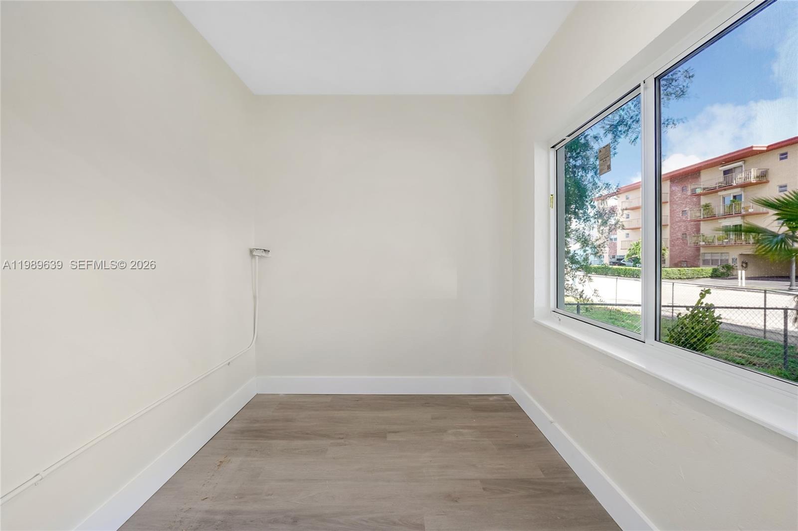 2025 Fillmore St 1-2