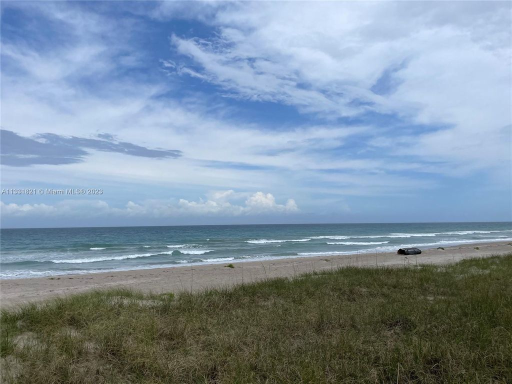 Photo of 5101 Watersong Way, Fort Pierce, FL 34981 (MLS # A11331821)