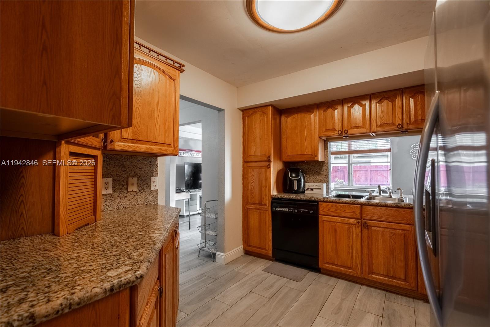 PEMBROKE LAKES SEC 4 - Residential