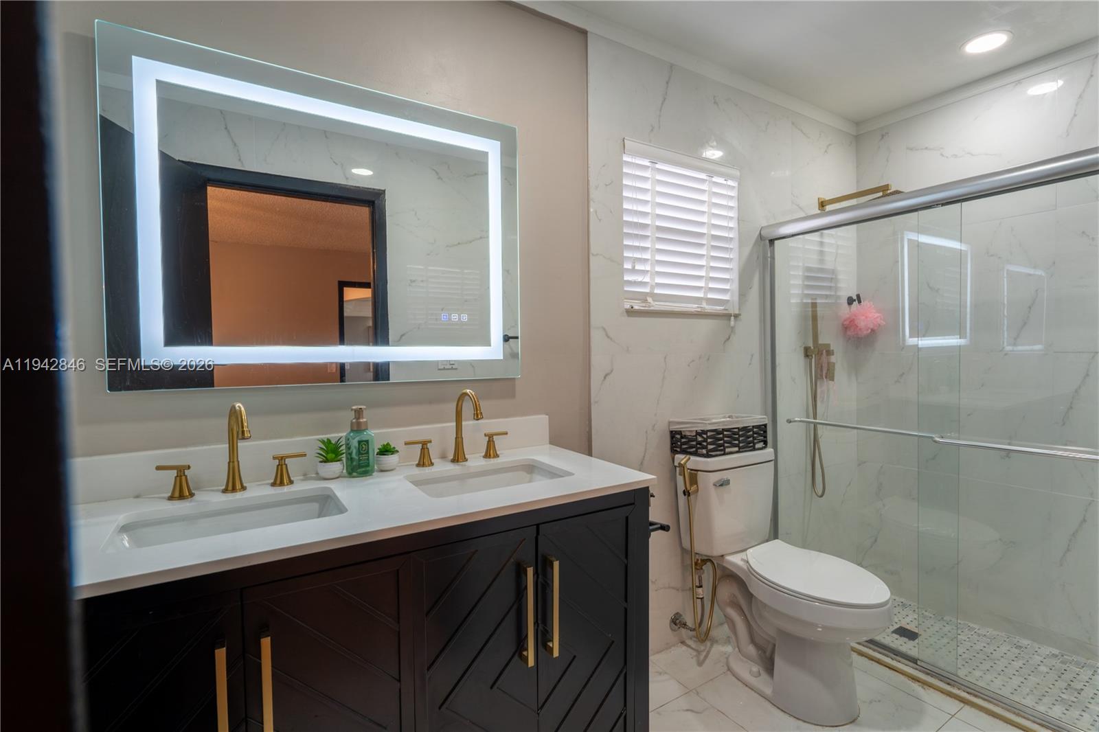 PEMBROKE LAKES SEC 4 - Residential