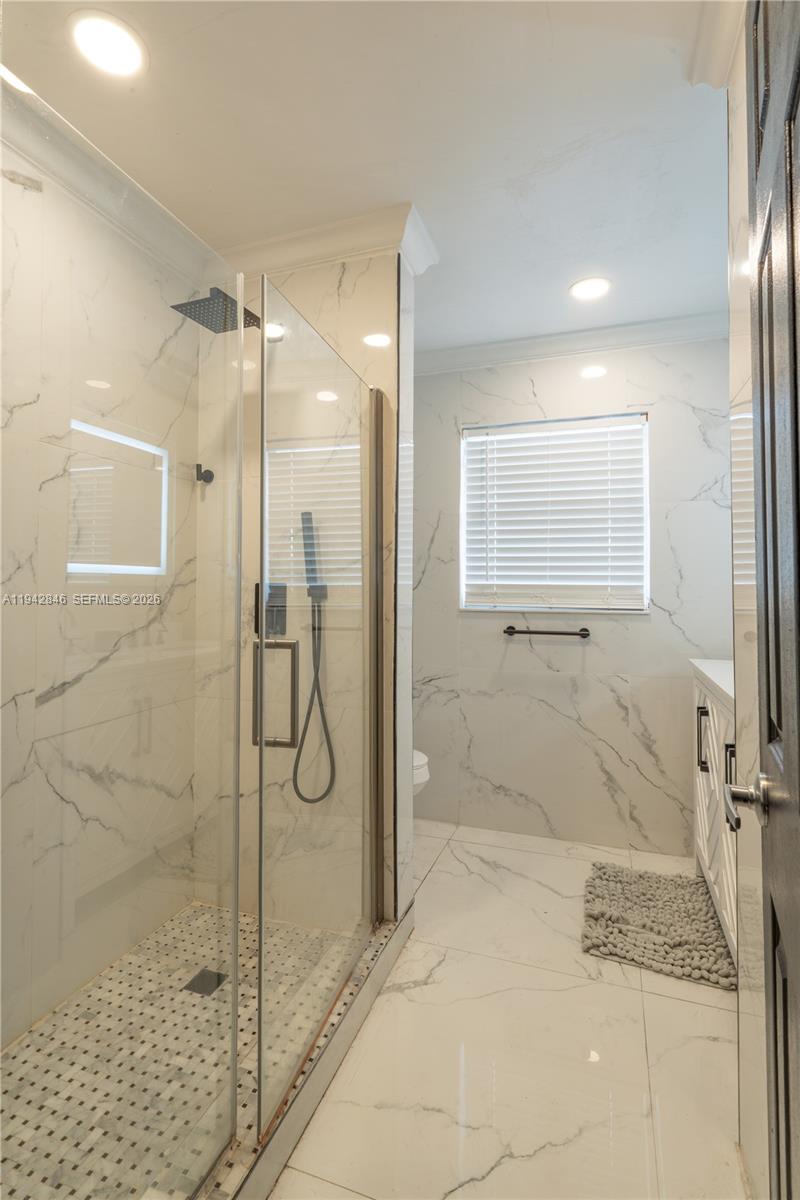 PEMBROKE LAKES SEC 4 - Residential