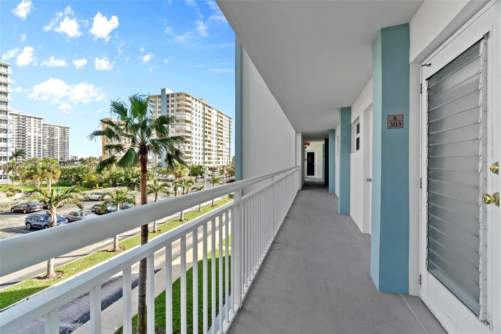 201 N Ocean Blvd 303