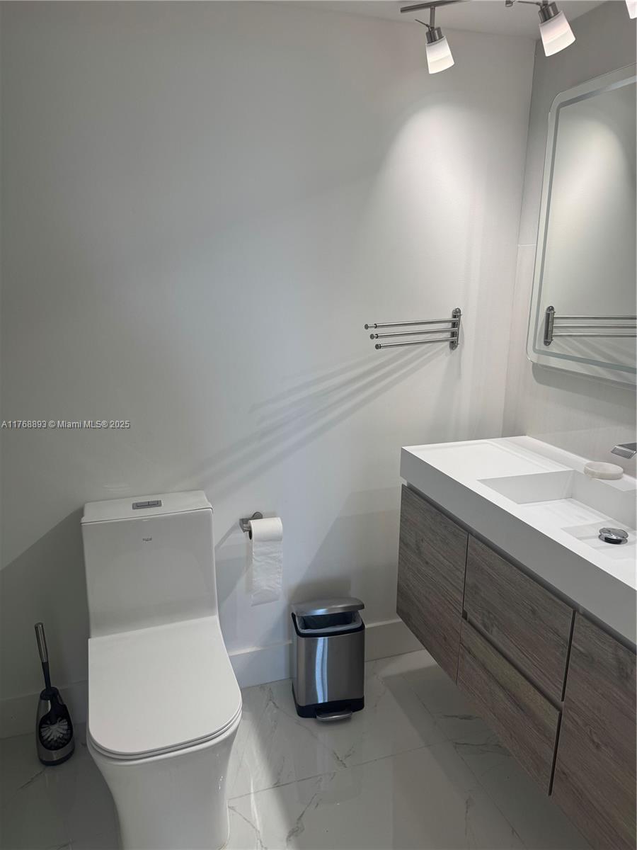 AQUASOL CONDO - Residential