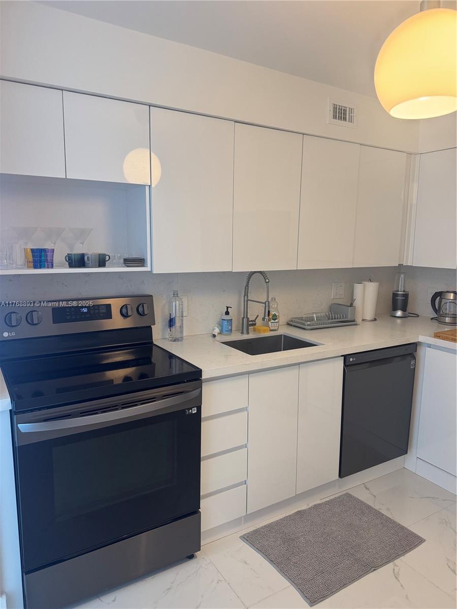 AQUASOL CONDO - Residential