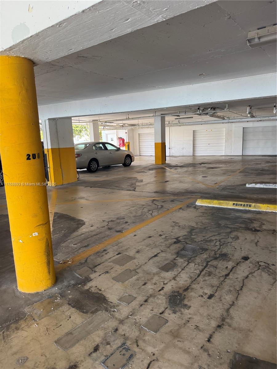 AQUASOL CONDO - Residential