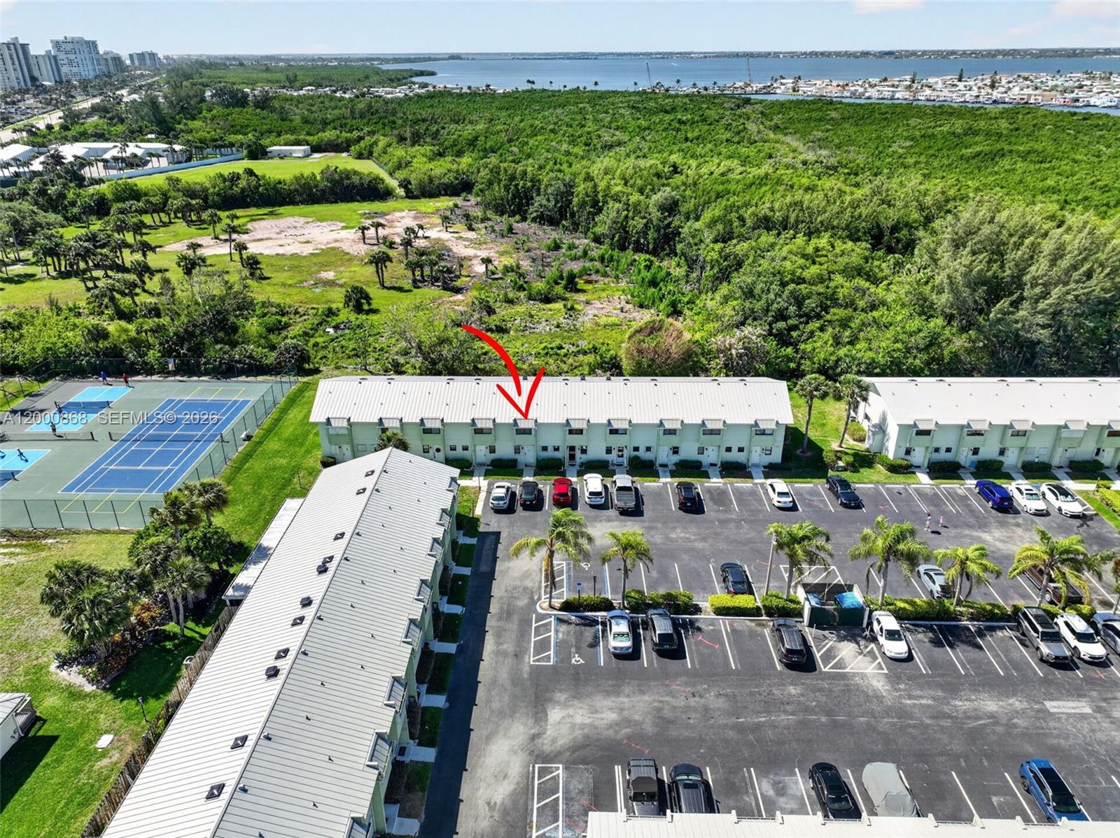 ISLAND VILLAGE PHASE II - Residential Lease