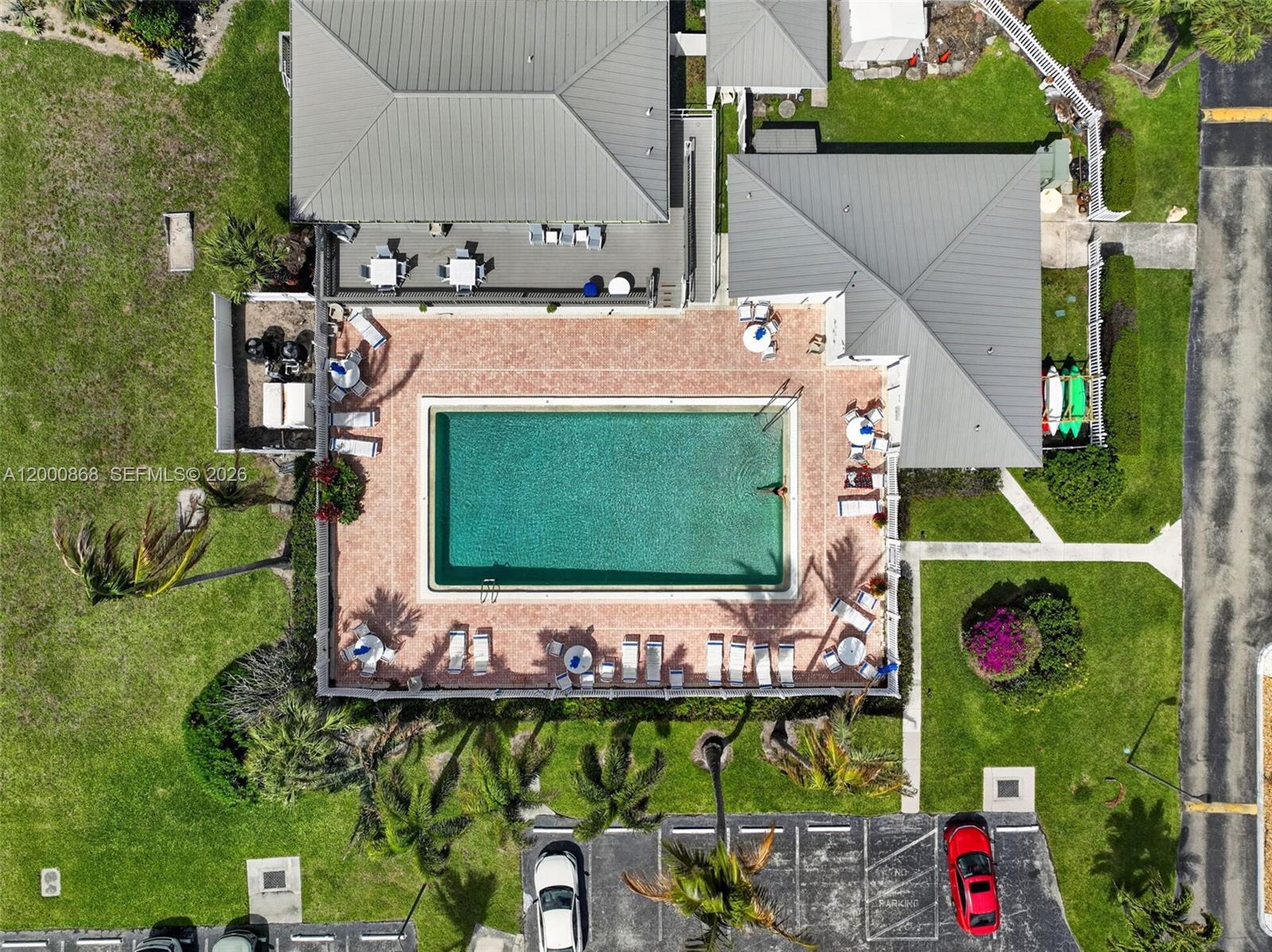 ISLAND VILLAGE PHASE II - Residential Lease