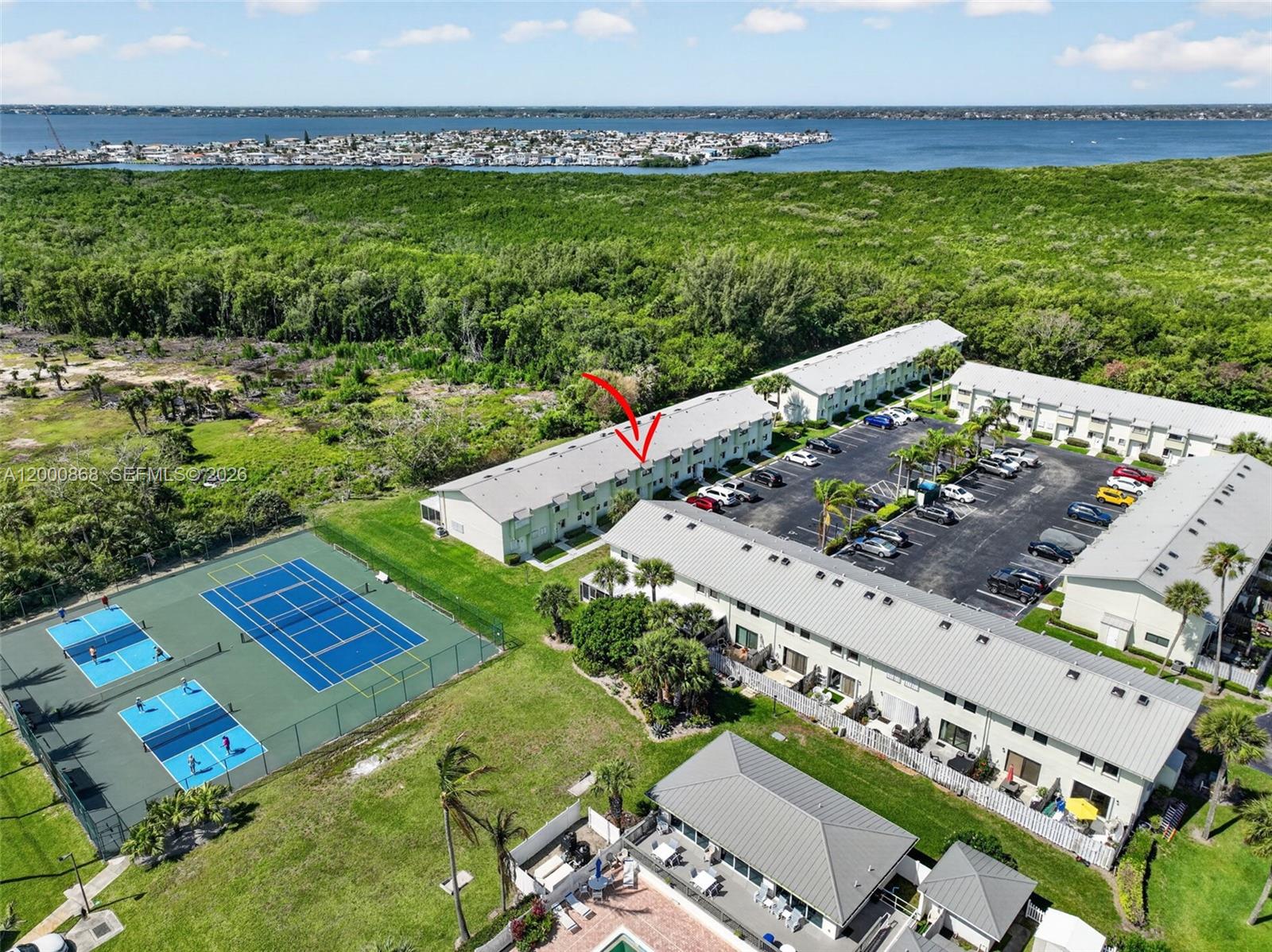 ISLAND VILLAGE PHASE II - Residential Lease