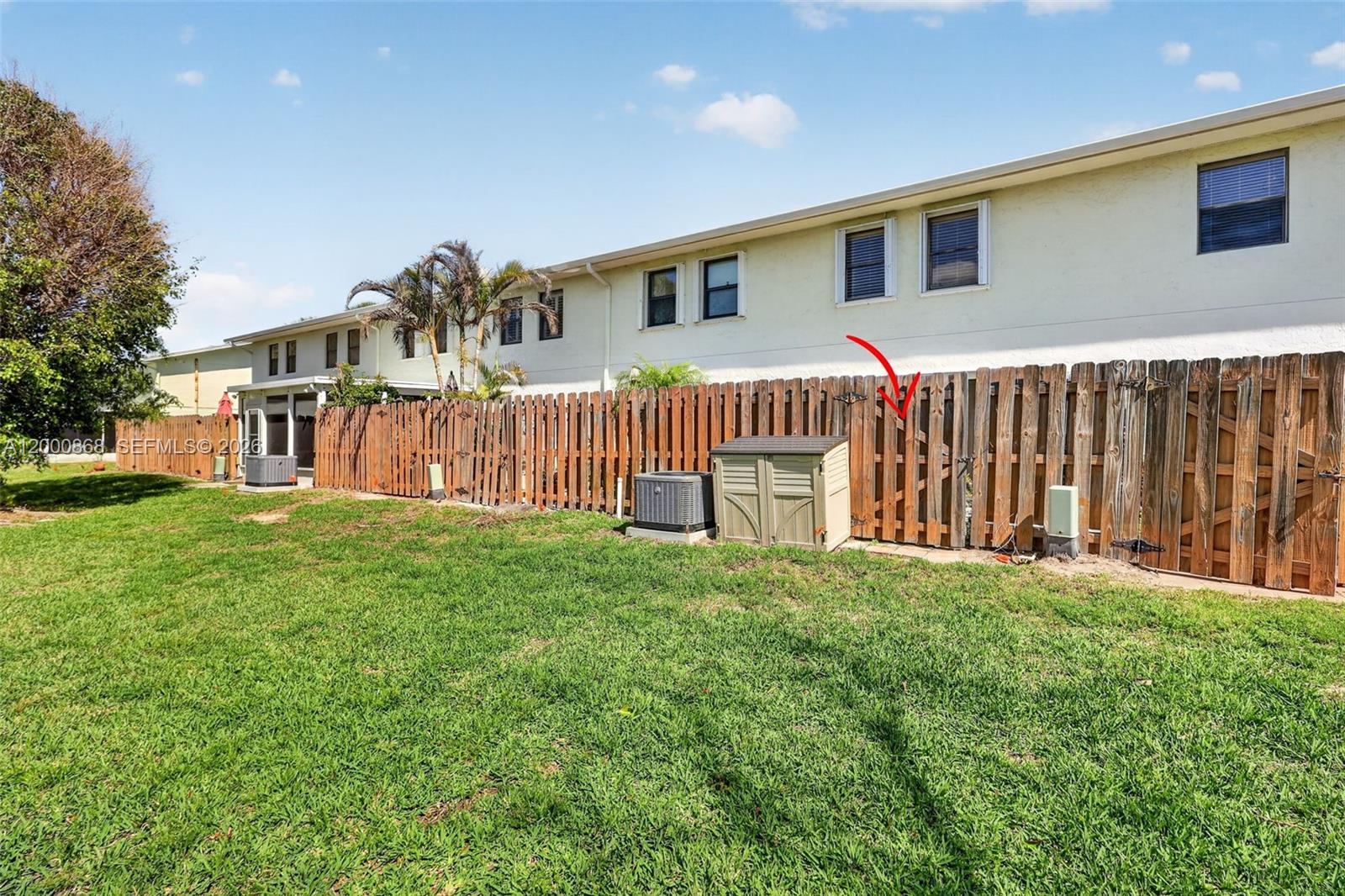 ISLAND VILLAGE PHASE II - Residential Lease