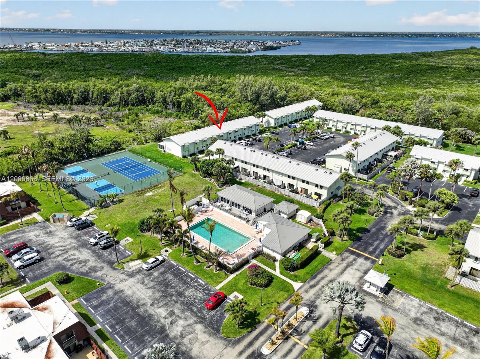 ISLAND VILLAGE PHASE II - Residential Lease