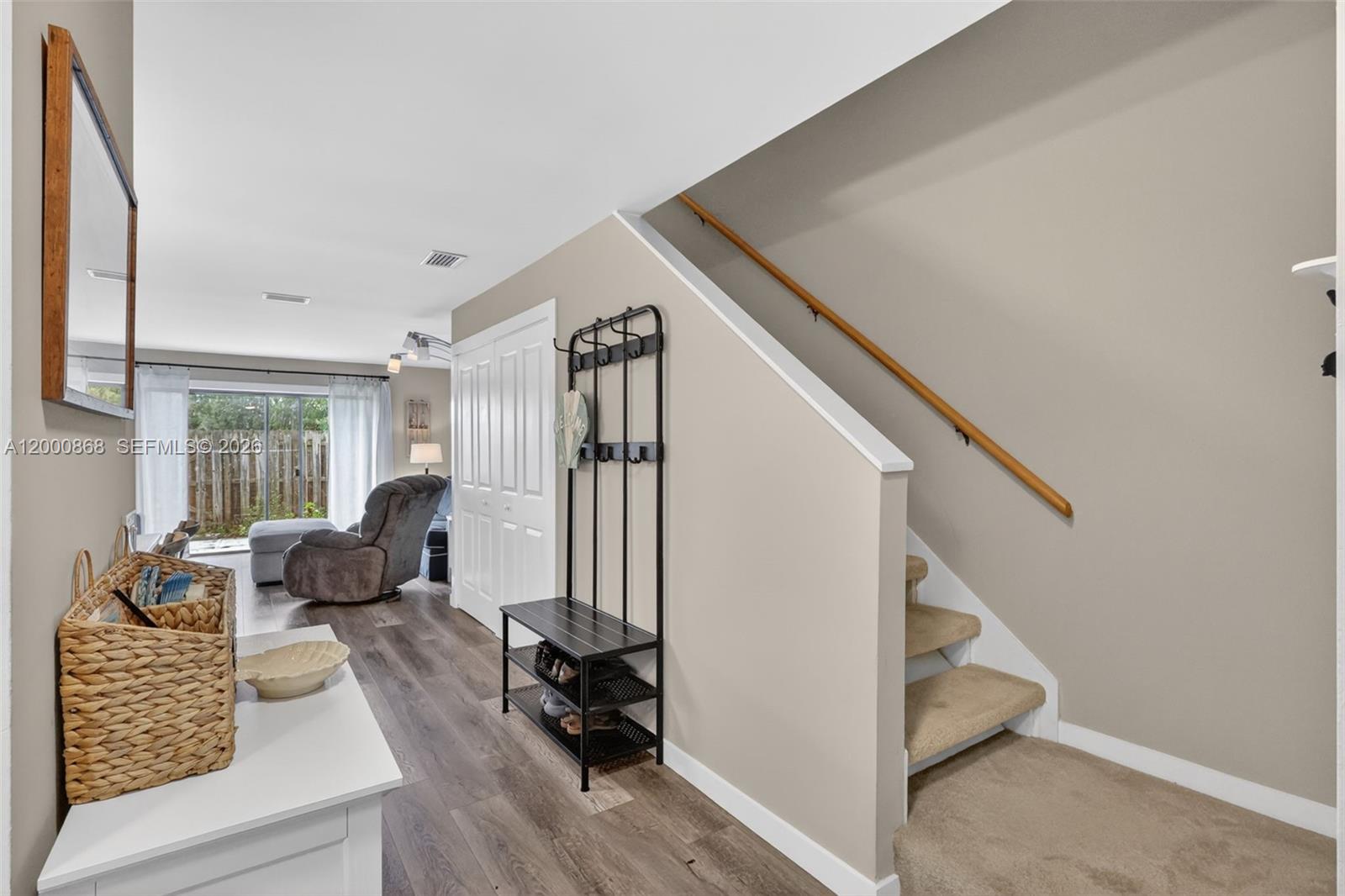 ISLAND VILLAGE PHASE II - Residential Lease