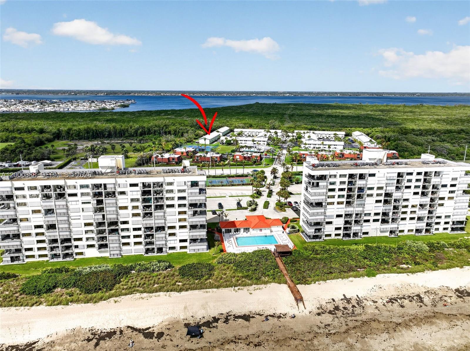 ISLAND VILLAGE PHASE II - Residential Lease