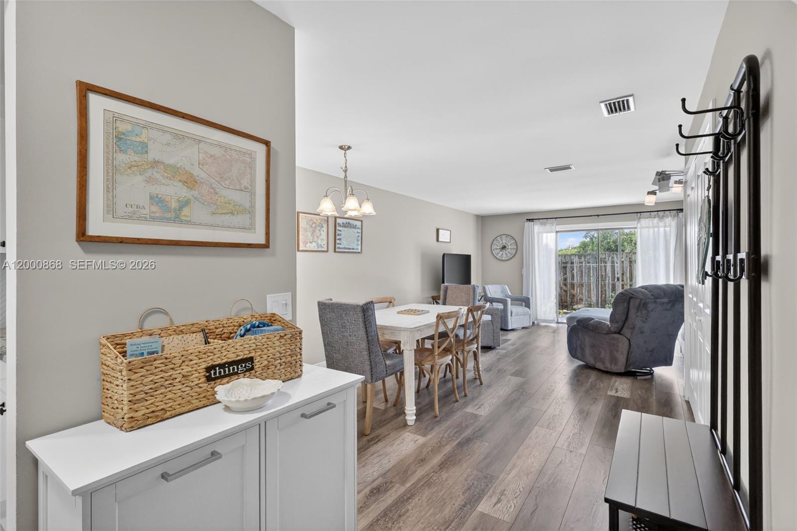 ISLAND VILLAGE PHASE II - Residential Lease