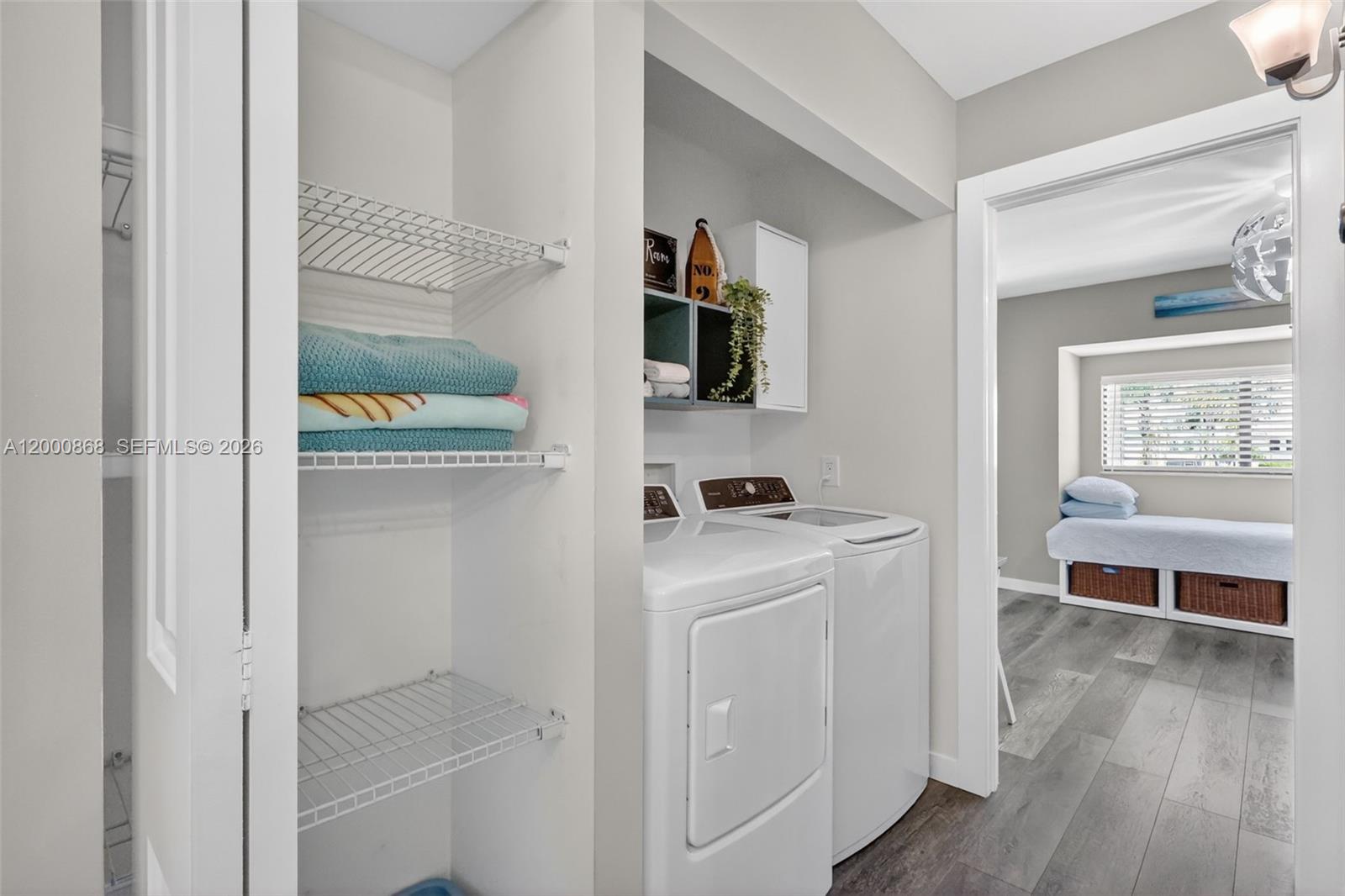 ISLAND VILLAGE PHASE II - Residential Lease